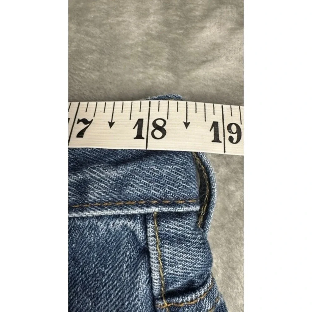 Levi's Jeans Mens 38x34 550 Relaxed Fit Tapered‎ Leg Medium Wash Blue Denim